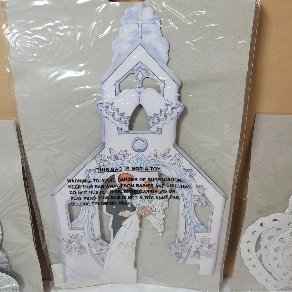 Vtg Good Old Values Wedding Decor Honeycomb Centerpiece/Garland/Spiral Cutouts
